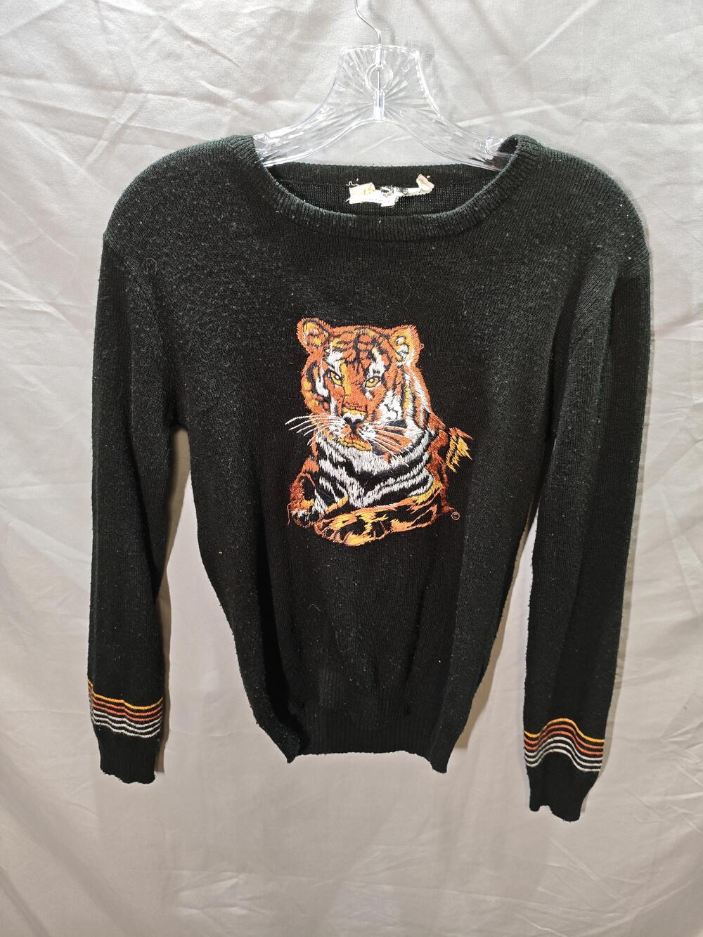 Vintage Shirlee Sweater Womens Small Tiger Embroidered Acrylic Pullover 80s